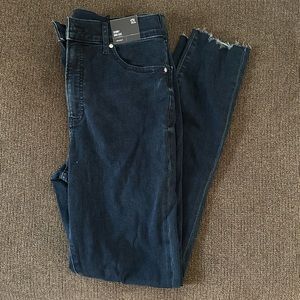 NWT Express High Rise Skinny Distressed Supersoft 12 LONG